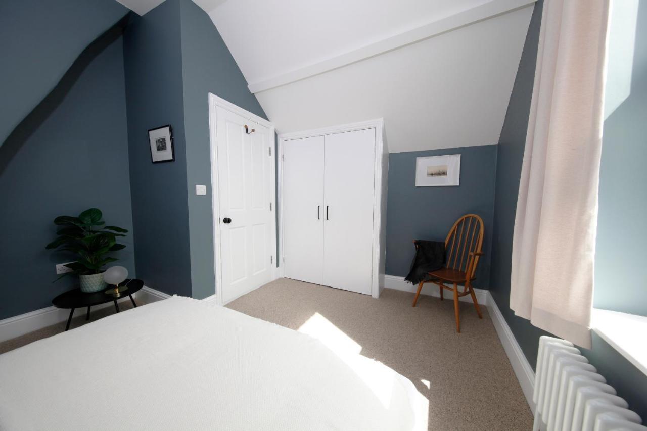 The Artist'S House Apartment สการ์โบโรห์ ภายนอก รูปภาพ