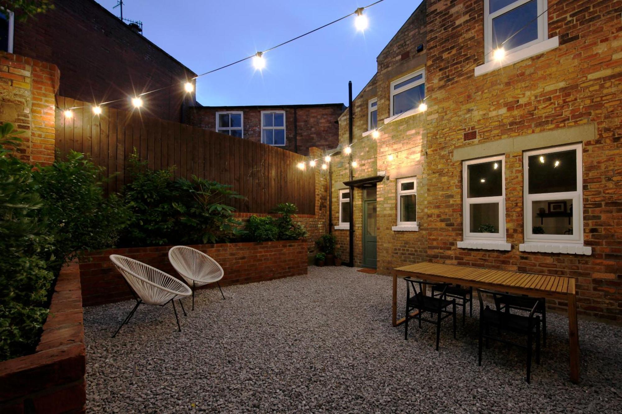 The Artist'S House Apartment สการ์โบโรห์ ภายนอก รูปภาพ